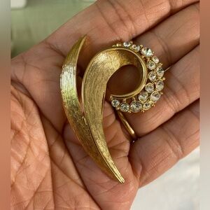 Emmons Vintage‎ Brooch with Brilliant Rhinestones